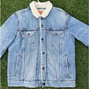 Levis Men Trucker Sherpa Denim Jacket